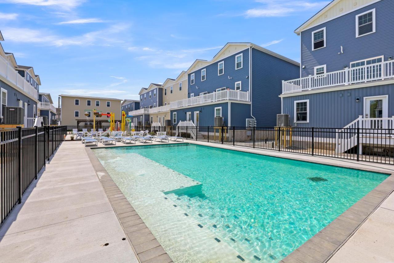 Oasis By Seaport Stays Wildwood Exterior photo